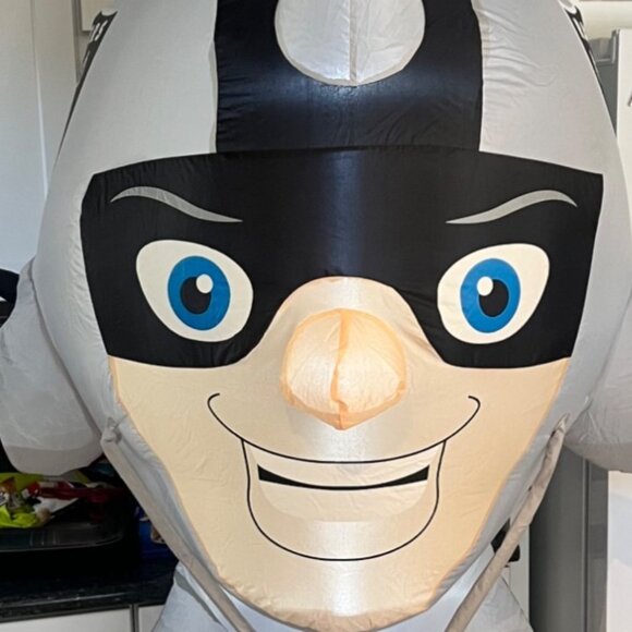 NFL Raiders 7’ft Led Lit Inflatable Mascot - Picture 2 of 13